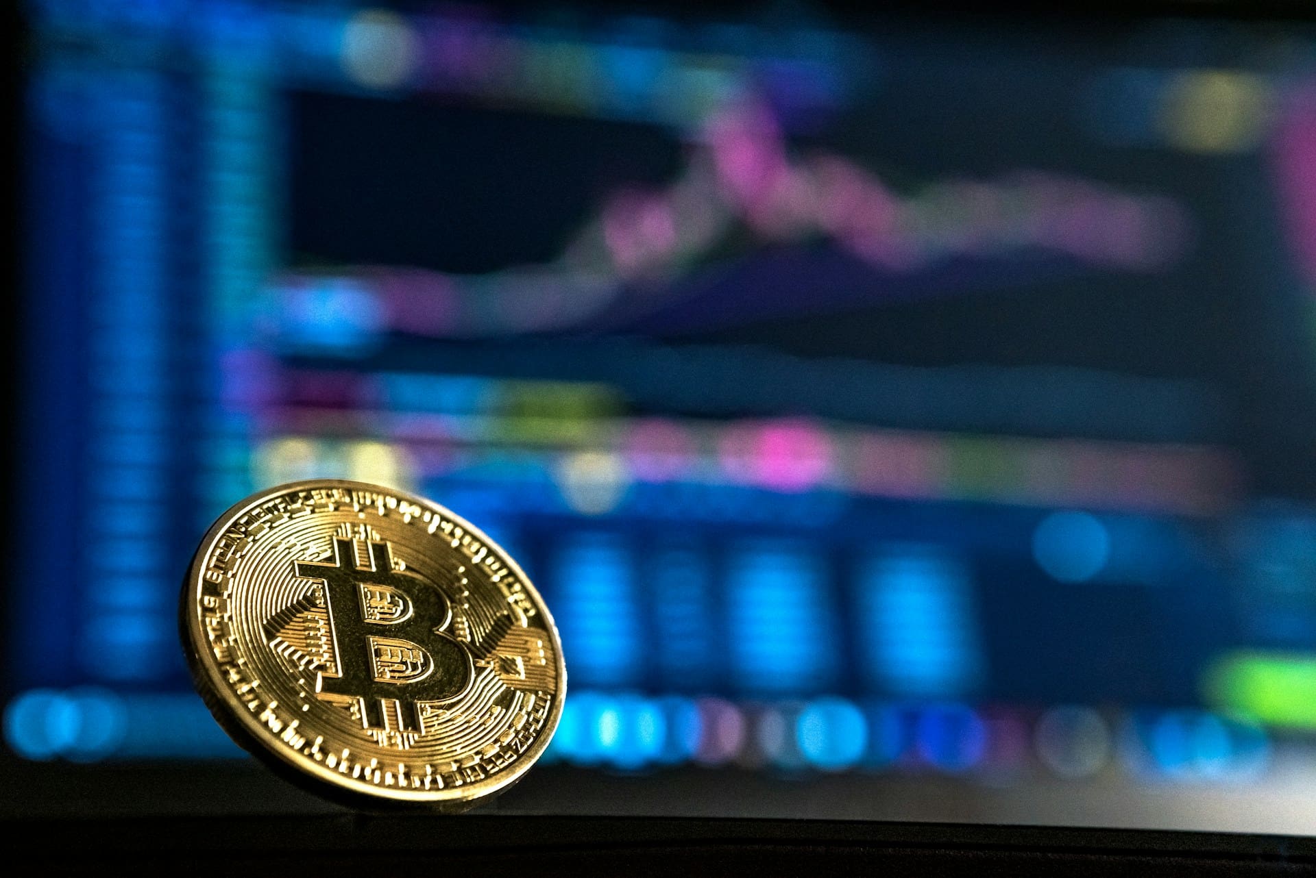Crypto Noticias: los inversores celebran el halving del Bitcoin