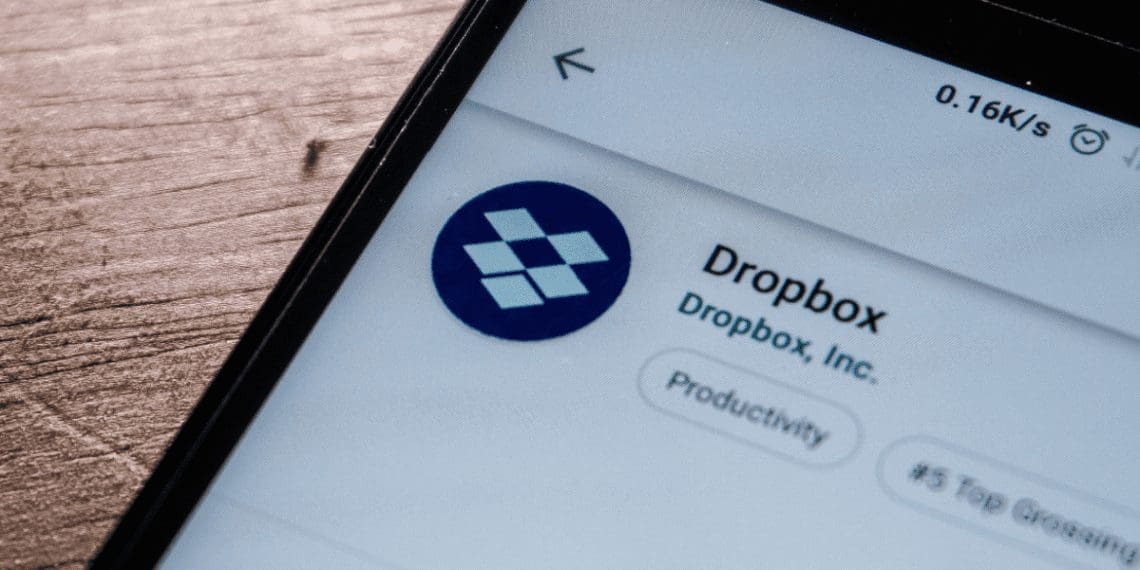 Dropbox-1140×570-1 Dropbox suspende el almacenamiento ilimitado y culpa a las cryptos