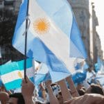 Un defensor de Bitcoin gana repentinamente las elecciones en Argentina