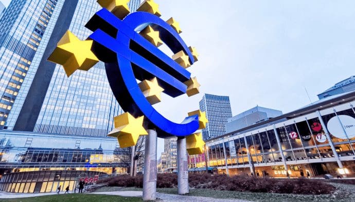 Los bancos deberían adoptar los CBDC y las criptomonedas, según el BCE