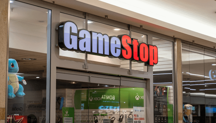 El gigante del videojuego recauda $1.500 millones y adopta Bitcoin