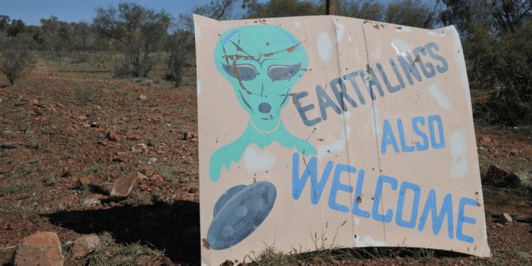 ufo-750×375-1