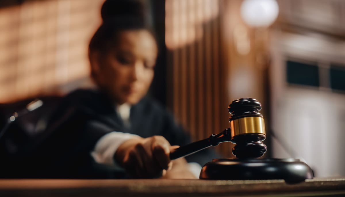 El precio del Bitcoin se estanca y el XRP cae con fuerza tras un revés judicial