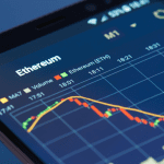 Ethereum sube con fuerza, pero un experto advierte de una caída