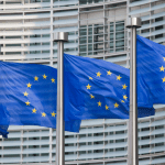 La Comisión Europea choca con el BCE por las stablecoins: 