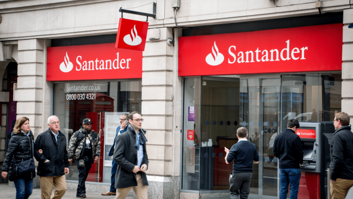Comprar criptomonedas en el banco: pronto disponible en España