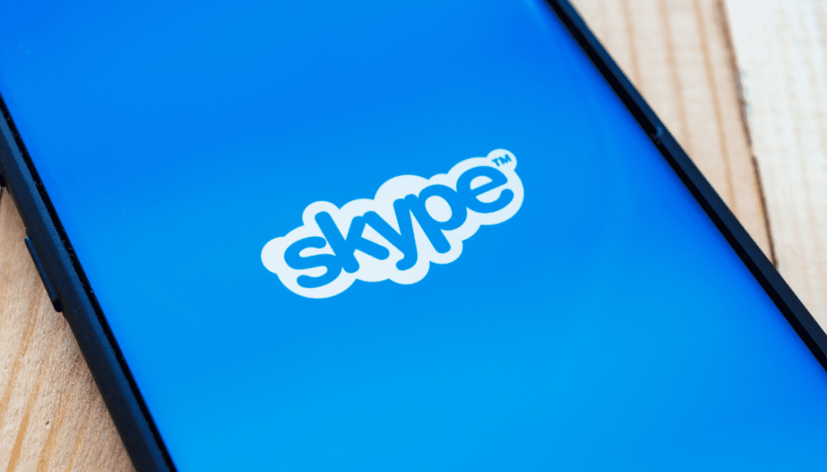 Crypto oplichters stelen gigantisch bedrag via neppe Skype app Crypto oplichters stelen gigantisch bedrag via neppe Skype app