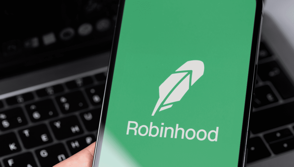 Robinhood lanceert in Europa met crypto als bitcoin, solana en cardano Robinhood entra en Europa con cryptos como Bitcoin, Solana y Cardano