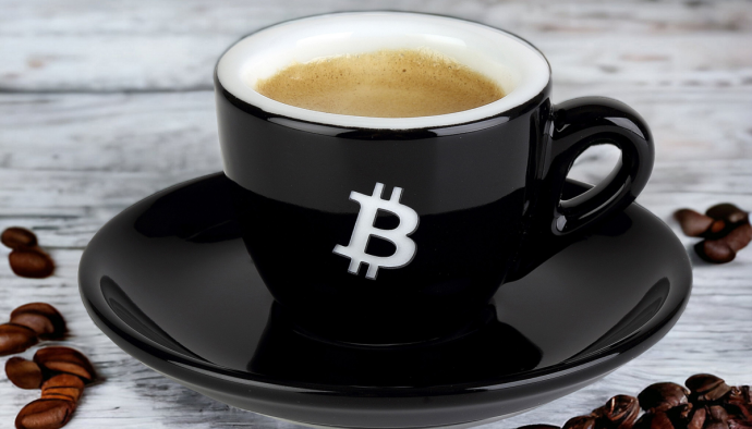 La cadena española de cafés invierte €1.000 millones en BTC, pero un experto advierte