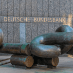 Duitsland stormt af op een recessie; de impact op bitcoin investeerders