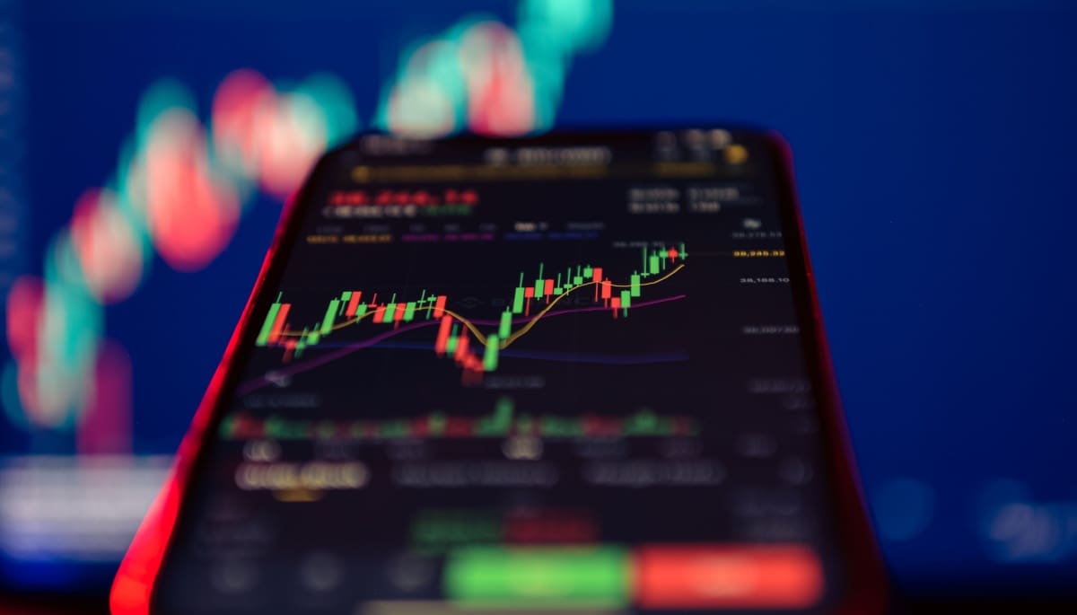 Bitcoin se dispara, decisión sobre tipos de interés mueve el mercado