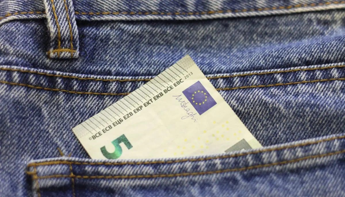 Dagelijks-E5-in-bitcoin-investeren_-de-opvallende-resultaten-na-1-jaar Invertir €5 diarios en BTC: sorprendentes resultados al cabo de 1 año