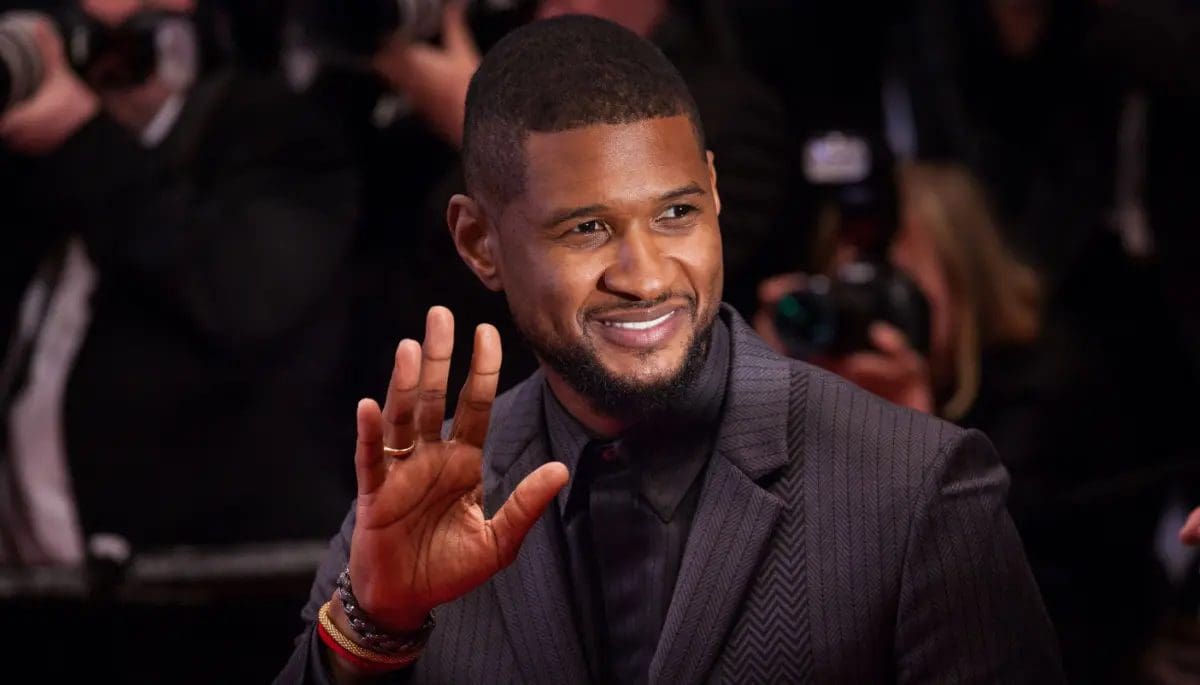 Dit-verdient-Usher-voor-zijn-Superbowl-halftime-optreden