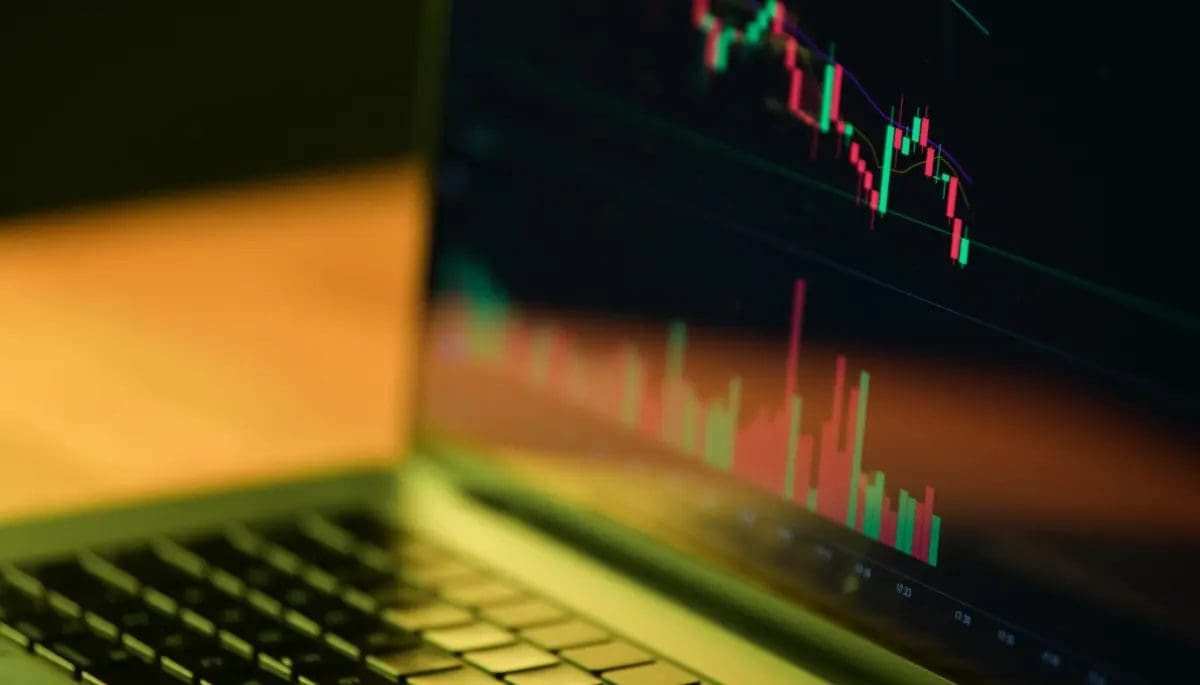 Grote-bitcoin-bezitters-tonen-opmerkelijke-handelsvaardigheden Grandes poseedores de Bitcoin exhiben notables habilidades comerciales