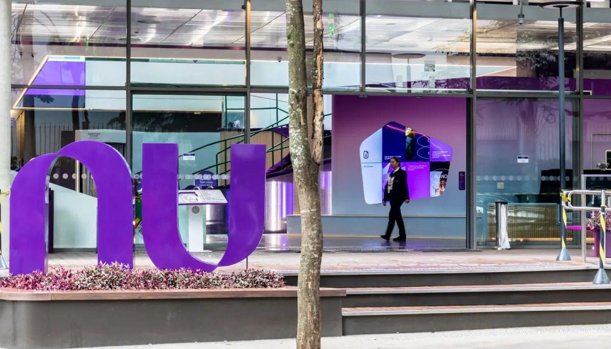 Grote-crypto-samenwerking-gesloten-door-internationale-bank Un banco internacional cierra una importante asociación crypto
