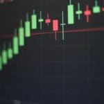 Memecoin destrona a Bitcoin: aumenta el interés por las criptomonedas