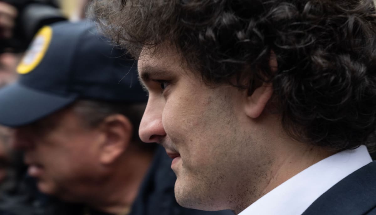 Exdirectivo cripto apela condena de 25 años de cárcel