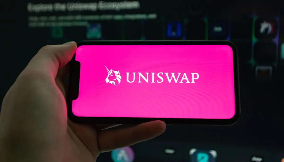 Waarom-uniswap-crypto-met-90-is-geexplodeerd Ingresos de Uniswap superan a Bitcoin un crecimiento sin precedentes