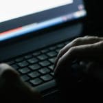 El exchange hackeado se rinde: $415 millones desaparecidos