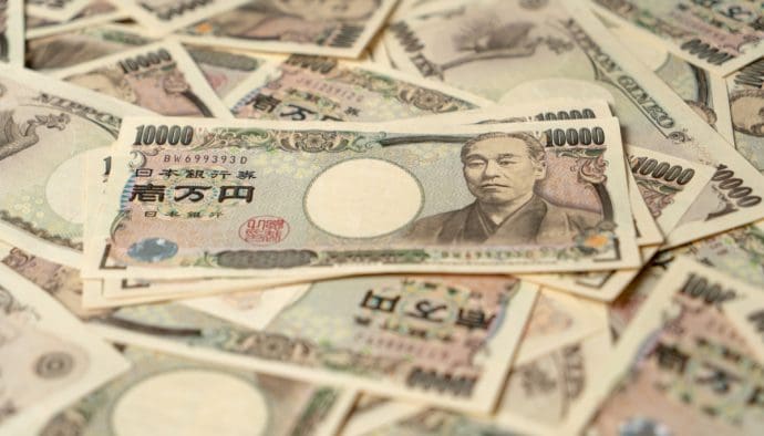 Bitcoin bajo presión: la extrema volatilidad del yen japonés supone un riesgo