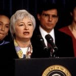 Se vende por un millón de dólares el famoso cartel 