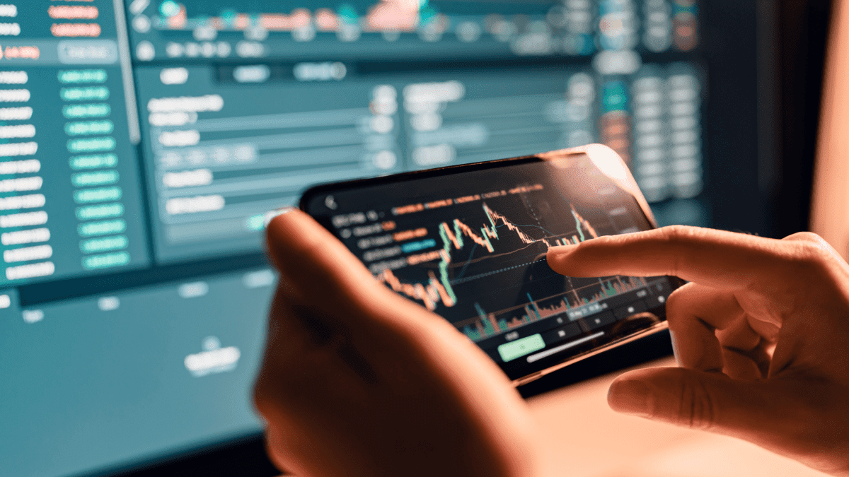 Bitcoin demuestra su fortaleza: las demás criptomonedas caen mucho más