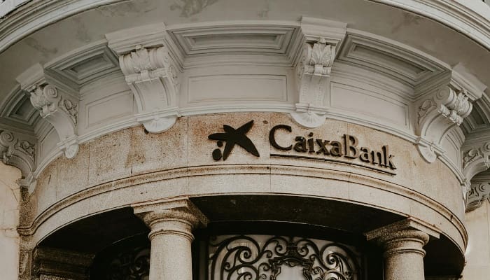 El expresidente de Caixabank se mostró crítico contra las cryptos