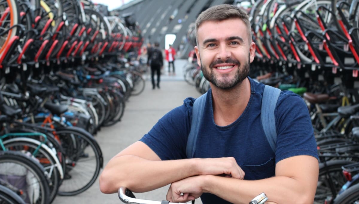 Este estudiante se hizo crypto millonario en un instante, descubre cómo
