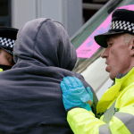 Detenido en Londres un estafador de memecoins tras estafar millones