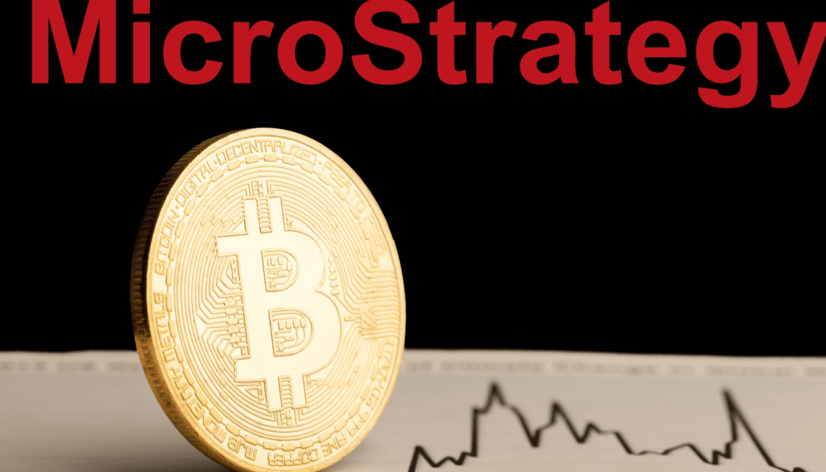 MicroStrategy compra otros 5.200 BTC a un precio de $106.000 dólares