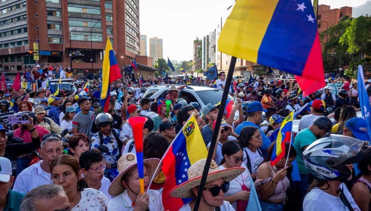 Venezolanos invierten masivamente en crypto ante la alta inflación
