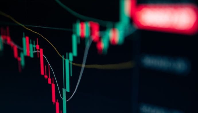Bitcoin y solana suben con fuerza: esta tarde se decidirá el siguiente movimiento
