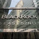 Nuevo plan para los ETF de Bitcoin por parte del mayor gestor del mundo