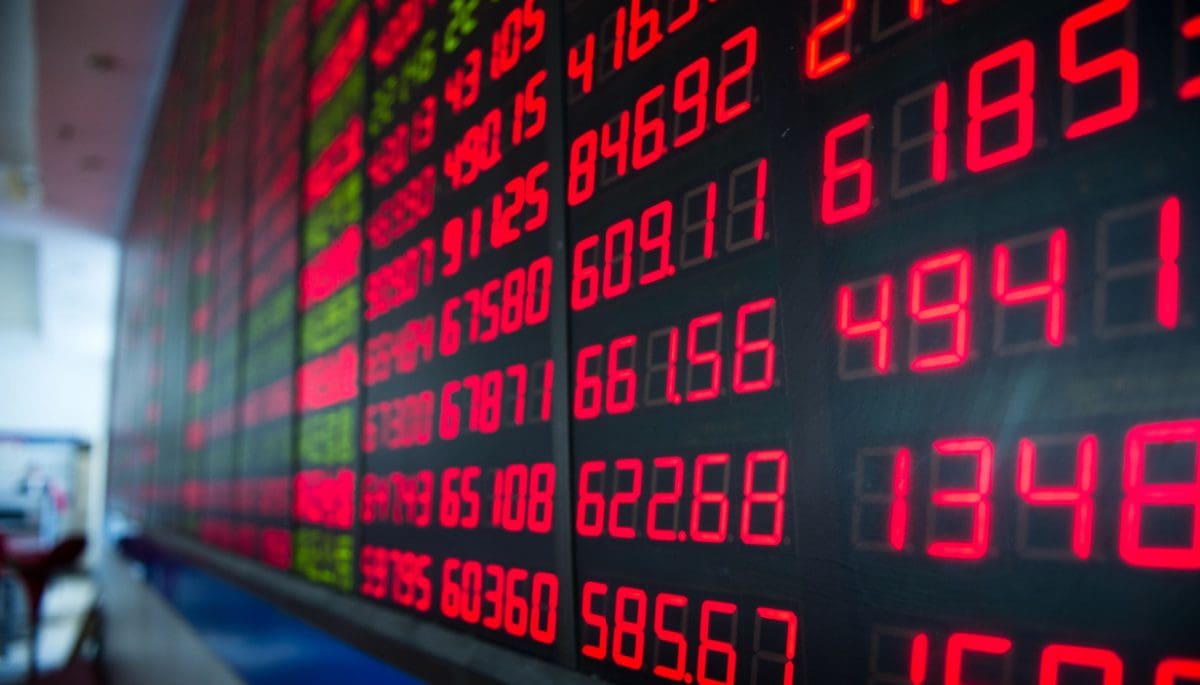 Los ETF de Bitcoin pierden valor, pero el precio del BTC se dispara