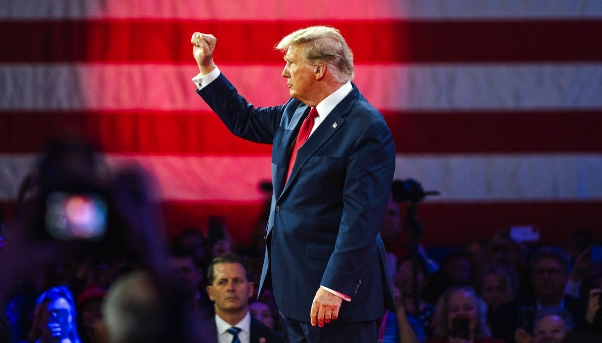 Crypto millonario invierte $30 millones en la moneda digital de Trump