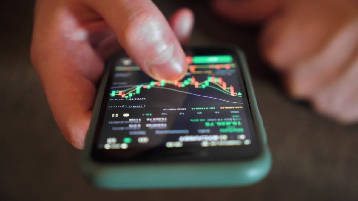 Bitcoin establece un nuevo récord semanal, pero el mercado cripto baja