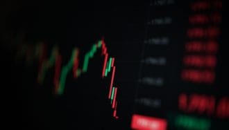 Bitcoin cae un 22% y apunta a su peor trimestre en 8 años