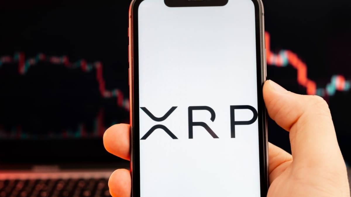 XRP muestra debilidad: analistas prevén caída hasta los 2,25 USD