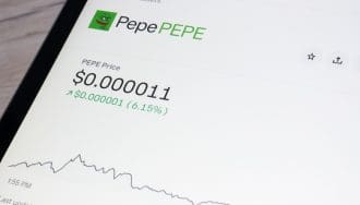 PEPE sigue siendo popular: la IA cree que la verdadero subida aún está por llegar