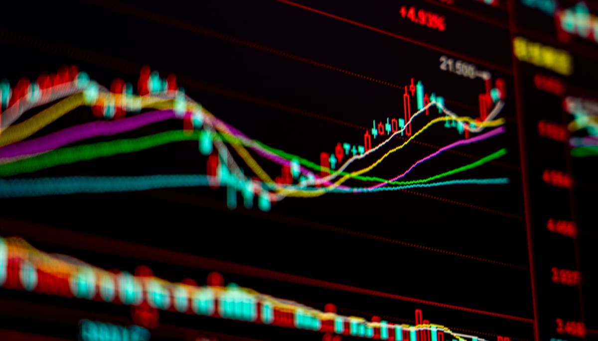 Crypto Radar: Bitcoin vuelve hasta $85.000, Fartcoin y Curve destacan