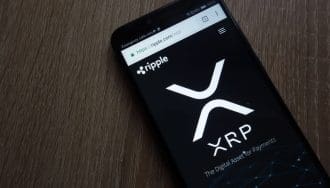Ripple quiere convertirse en su propio banco: precio del XRP se dispara un 5%