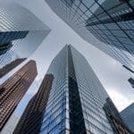 Los bancos se resisten: Las cryptos estables amenazan sus ingresos