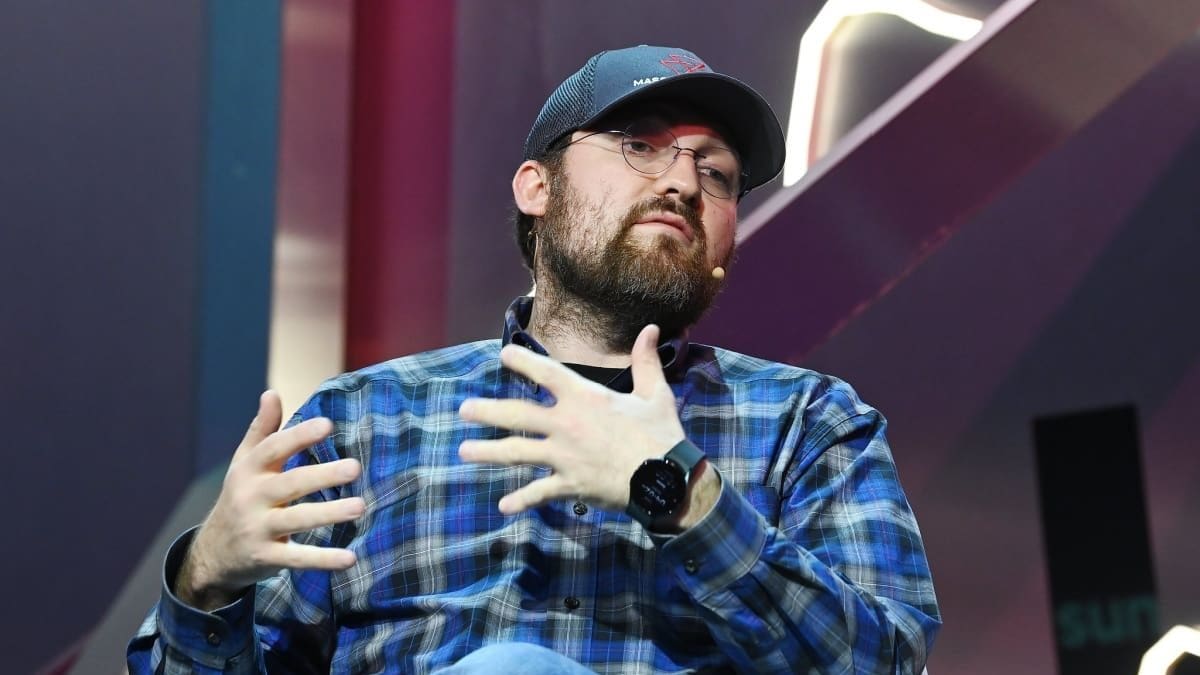El jefe de Cardano acusado de robo: lo llama “irónico” El jefe de Cardano acusado de robo: lo llama “irónico”