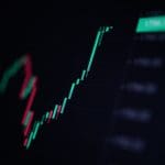 Fartcoin arrasa: Sube un 267% y deja al mercado crypto en shock
