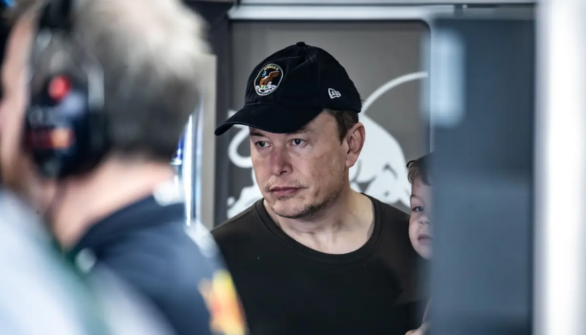 Tesla no vende sus Bitcoins y sube tras palabras de Elon Musk