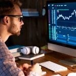 Triunfo total: Un crypto inversor gana millones con un movimiento arriesgado