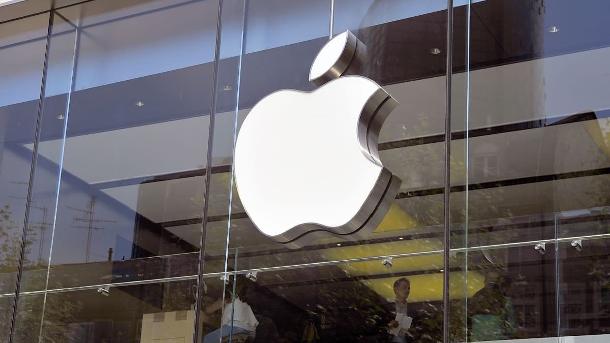 Por qué Apple no participará en la carrera por la IA por el momento
