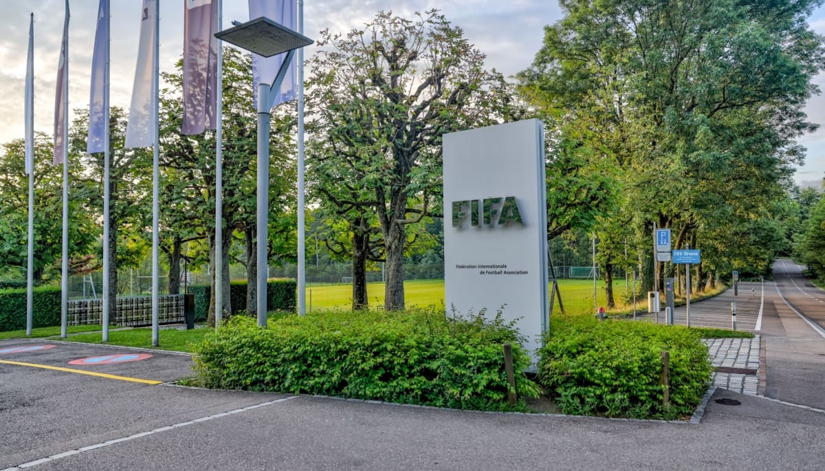 FIFA crea su propia blockchain: ¿qué significa esto para los aficionados al fútbol?
