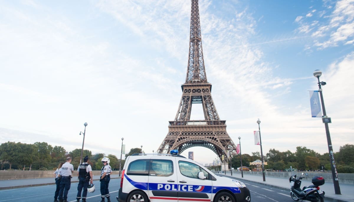 Violencia relacionada con crypto en París: Mujer casi secuestrada en presencia de su hijo