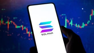 ETF de Solana registra una semana de entradas mientras el precio cae